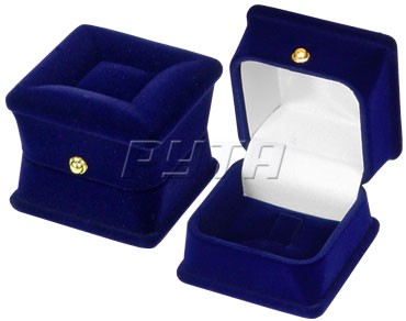 23315 Flocked box,  a series of Surround ring