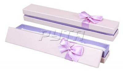 91605 Cardboard box with a ribbon on the lid. Happy garden collection, 60x60