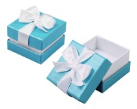 91701 Cardboard box with a ribbon on the lid. Happy garden collection,  45x45