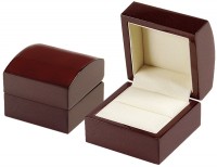 04501 Wooden box,  Exclusive collection