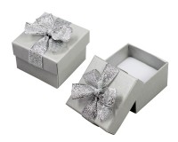 90701 Hard cardboard with ribbon on the lid, a series of Pearl classic 45х45